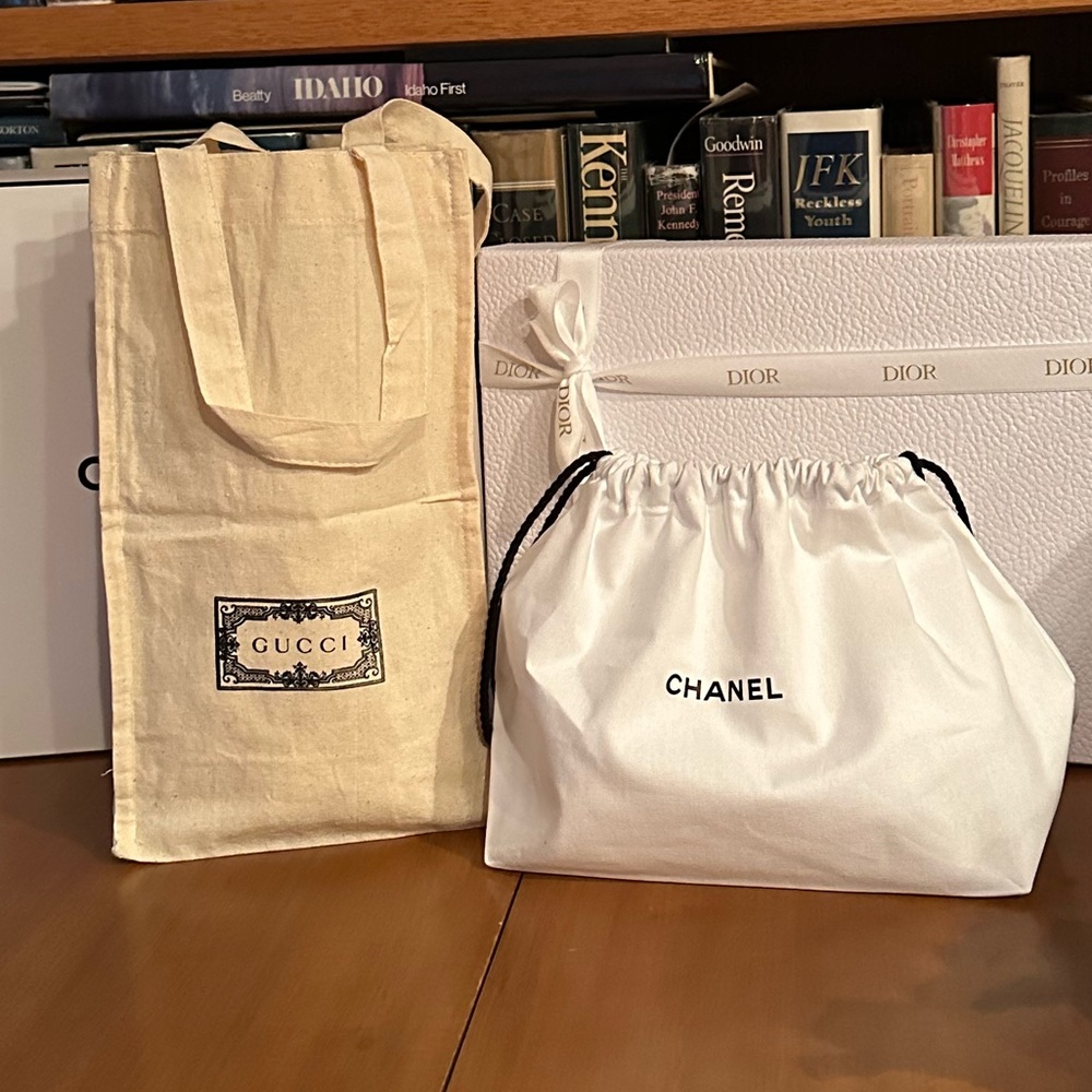 Gucci and Chanel tote / dust bag